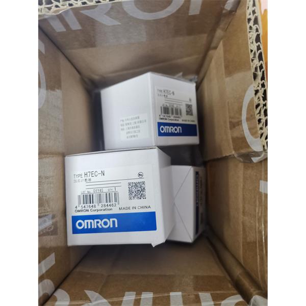 OMRON歐姆龍 光纖放大器E3NX-CA11 2M